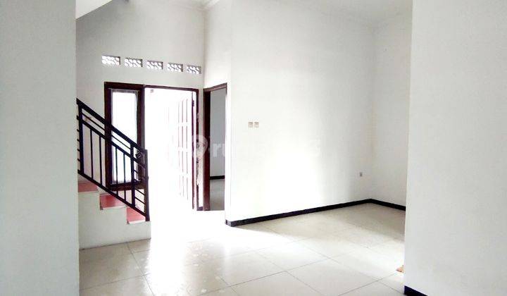 Rumah murah 2 lantai langsep 5