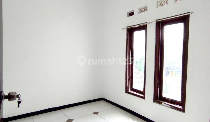 Rumah murah 2 lantai langsep 10
