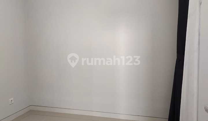 Disewakan murah rumah Baru Semi Furnished di Red Terracotta, Citragrand 2