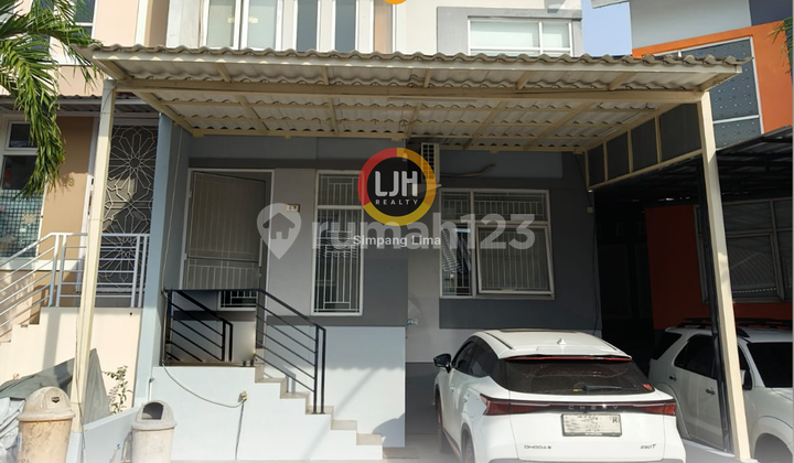 Comfortable 2-Story House in Manyaran, Semarang City 1