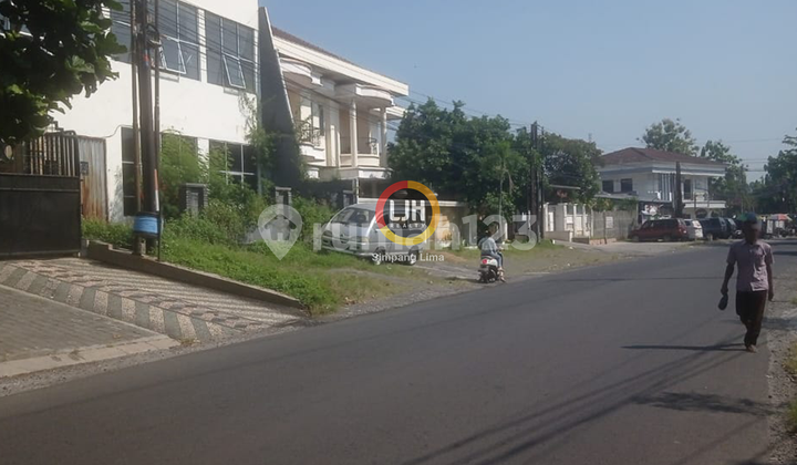 Disewakan Bangunan Ruko di Tempat Startegis Smarang Barat 2