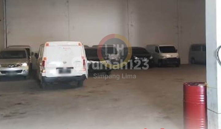 For Rent: Nice Warehouse 1200 m2 in Kaligawe, Semarang 1