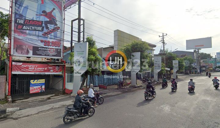 Ruko Strategis di Lokasi Komersial - Siap untuk Usaha 2
