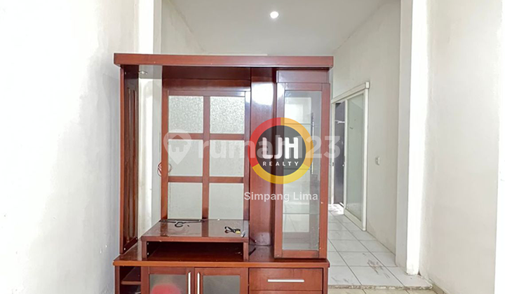 Dijual Rumah Modern di Semarang Barat 2