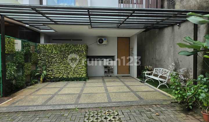 Rumah 2 Lantai Dalam Cluster Harga Bagus di Bintaro Sektor 2
