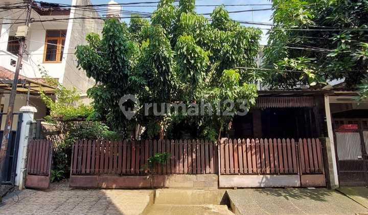 Rumah 2 Lantai Bebas Banjir Siap Huni Di Bintaro Jaya Sektor 5