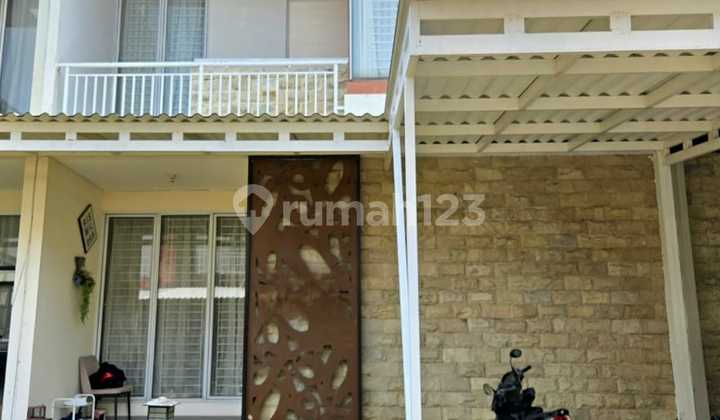 House Near Station and Toll Gate Within Cluster in Jombang House Near Station and Toll Gate Within Cluster in Jombang