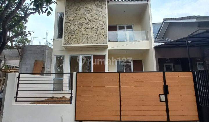 Rumah baru minimalis di sektor 9 bintaro jaya tangerang selatan 1