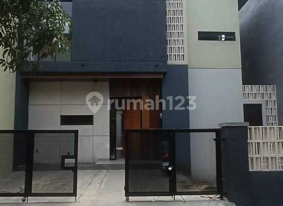 Rumah Baru Design Modern Sirkulasi Udara Bagus Di Bsd City