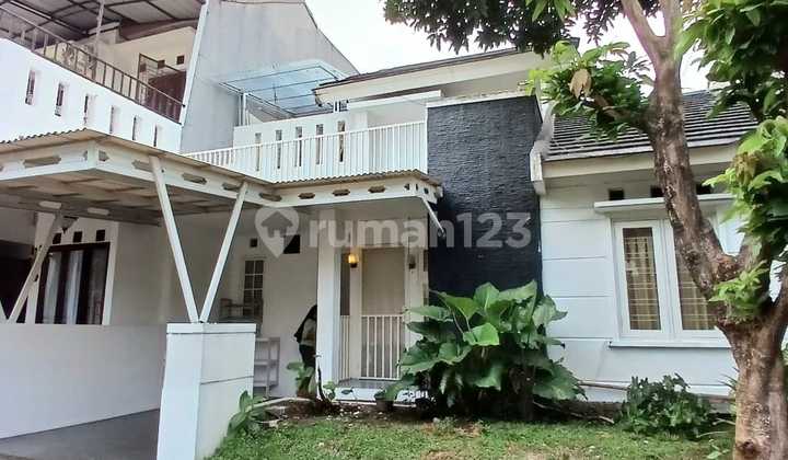 Comfortable House in a Favorite Area within Bintaro Sector 9 Cluster