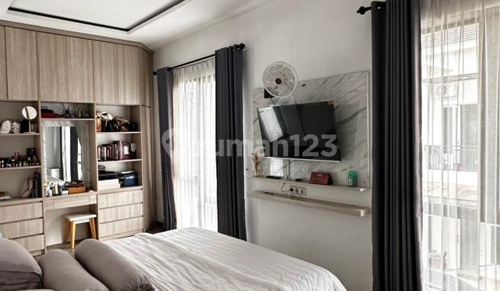 Rumah Full Furnished Bebas Banjir Dekat Pintu Tol Di Ciledug 2