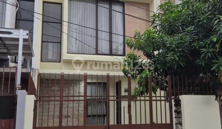 Rumah Siap Huni Harga Murah Semi Furnished Area Di Bintaro Rumah Siap Huni Harga Murah Semi Furnished Area Di Bintaro