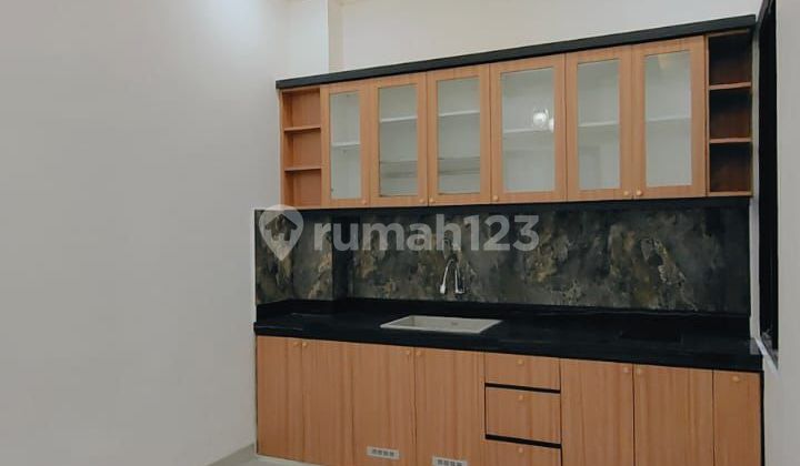 Rumah Baru Bagus Lingkungan Aman dan Nyaman Lokasi di Bsd 2