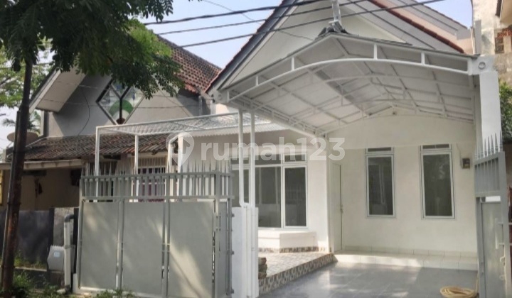 Rumah Baru Renovasi Lokasi Strategis di Bintaro Sektor 5