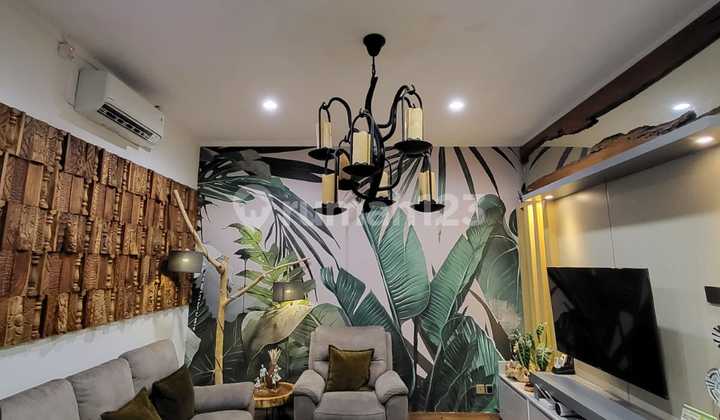 Semi-Furnished Renovated House in the Premium Area of Bintaro Jaya 2