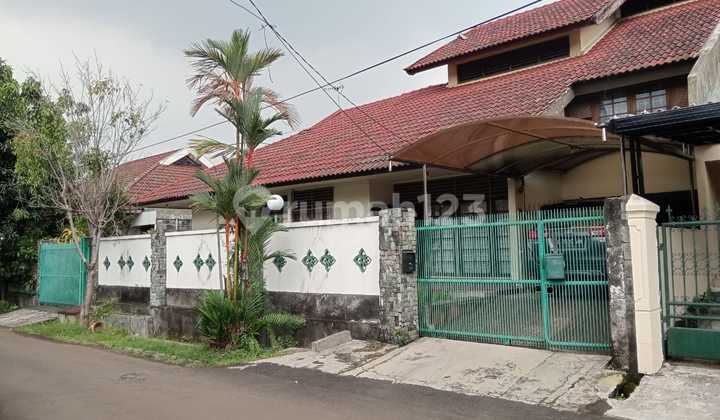 Rumah Lama Bangunan Kokoh Lokasi Bagus Di Bintaro Jaya Sektor 3