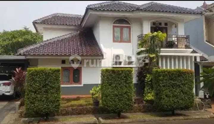 Corner House Strategic Location Good Price in Bintaro Sector 9