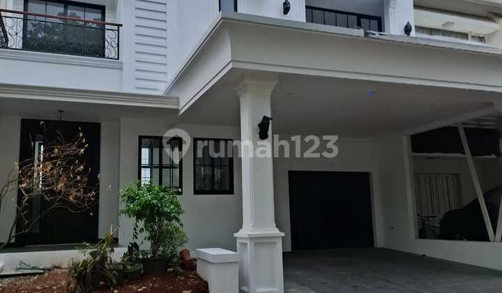 Rumah Baru Split Level Row Jalan Lebar di Bintaro Jaya Sektor 7