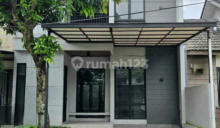 New Minimalist Design House Near Toll Gate in Graha Raya Bintaro