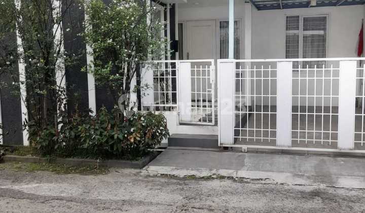Rumah Terawat Bebas Banjir Harga Menarik Di Graha Raya Bintaro