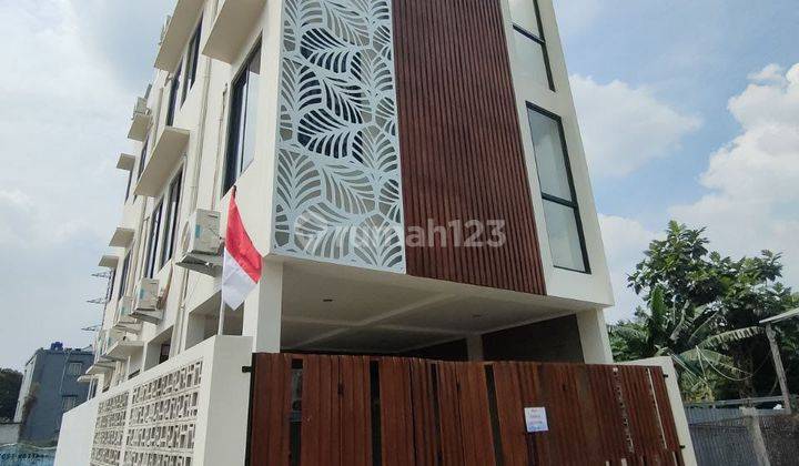 Apartkost 8tower Jln Kaki 10m  Ke Kutek Universitas Indonesia 1