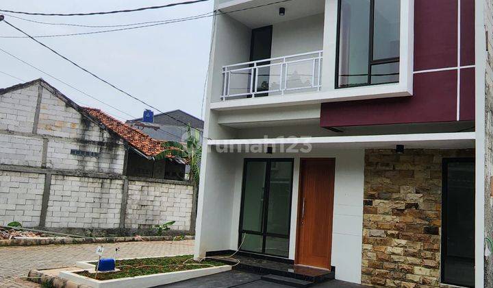 Rumah 2 Lantai Exclusive Strategis Dekat Tiptop Sukmajaya Depok 2