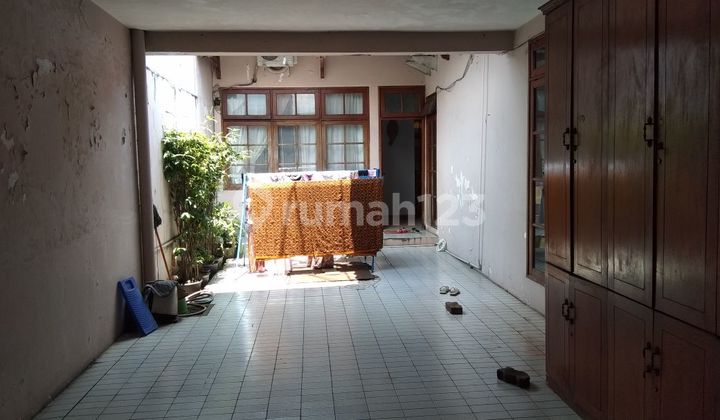 rumah + ex resto di Jl lebak bulus jakarta selatan 2