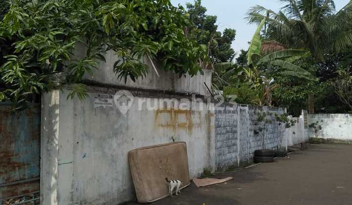 Rumah 2 Lantai dalam komplek siap huni