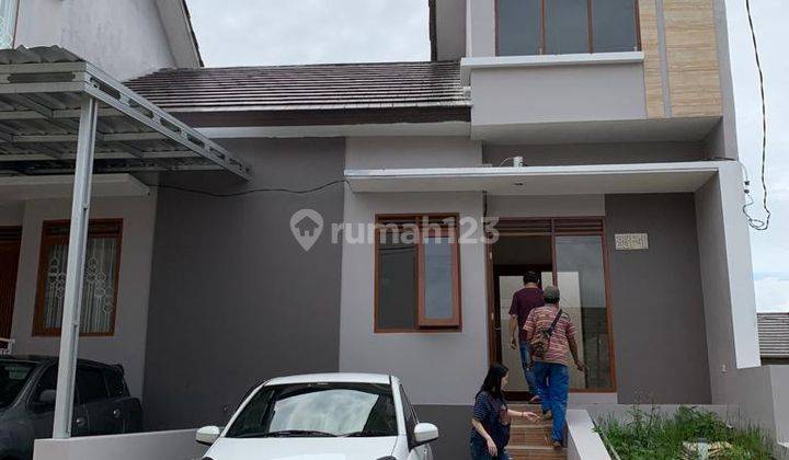 Disewakan Cepat Rumah Tinggal Dekat Kota Baru Parahyangan 1