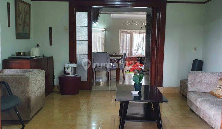 Dijual Rumah Bangunan Belanda Sayap Dago 1