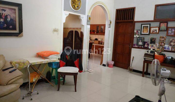 Rumah Mewah Sumber Solo 24