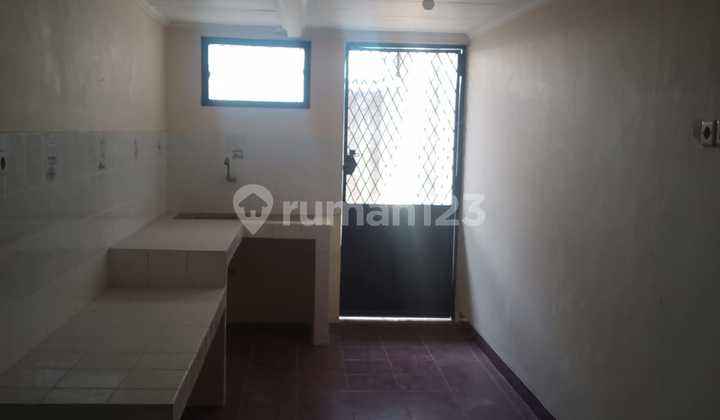 Strategic House in Elite Area of Solobaru