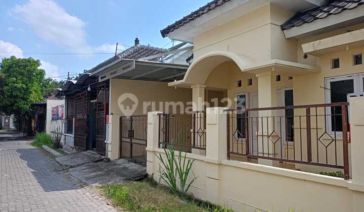 Rumah Strategis Siap Huni Jajar Solo 2