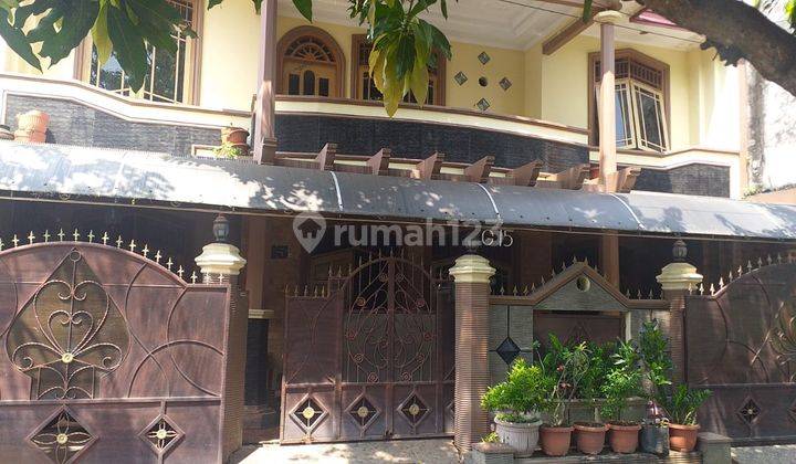 Rumah Strategis Kawasan Perumahan Solo Baru 2