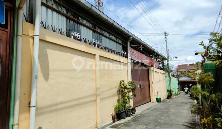 Rumah Sekaligus Gudang Strategis Jagalan Solo