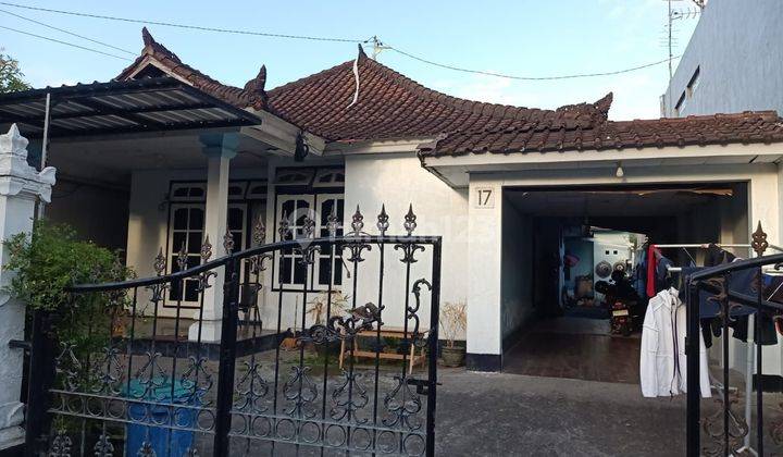 House On Jalan Ahmad Yani Utara Denpasar Shm Needs Renovation North 1