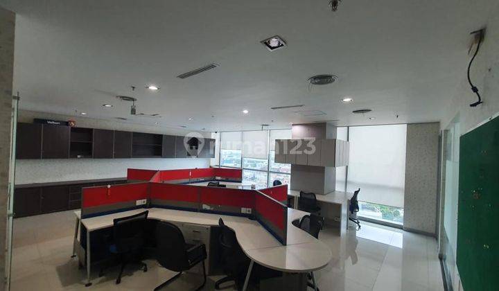 OFFICE GANDARIA 8 LUAS 307 2