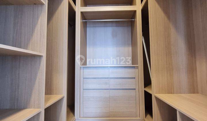 DIJUAL APARTEMEN DISTRICT 8 | 4BR 249SQM