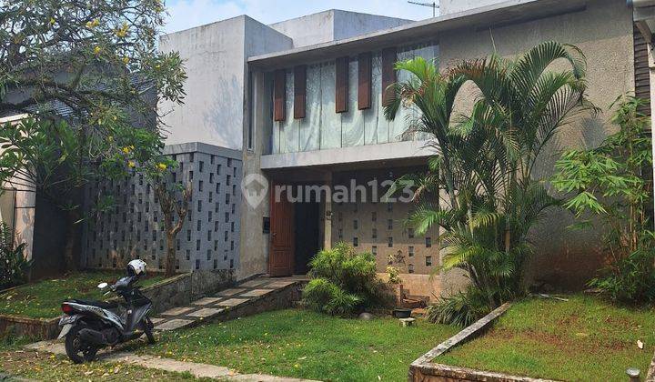 DIJUAL RUMAH DIREMPOA BERGAYA INDUSTRIAL 2