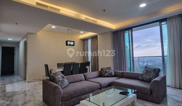 SEWA APARTEMEN SENAYAN CITY 3BR 1