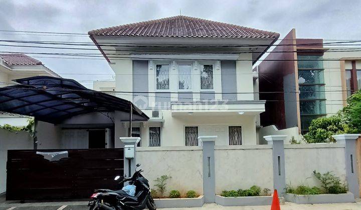 FOR RENT HOUSE - COCOK UNTUK KANTOR ATAU RUMAH TINGGAL.  1