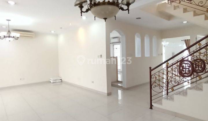 FOR RENT HOUSE - COCOK UNTUK KANTOR ATAU RUMAH TINGGAL.  6