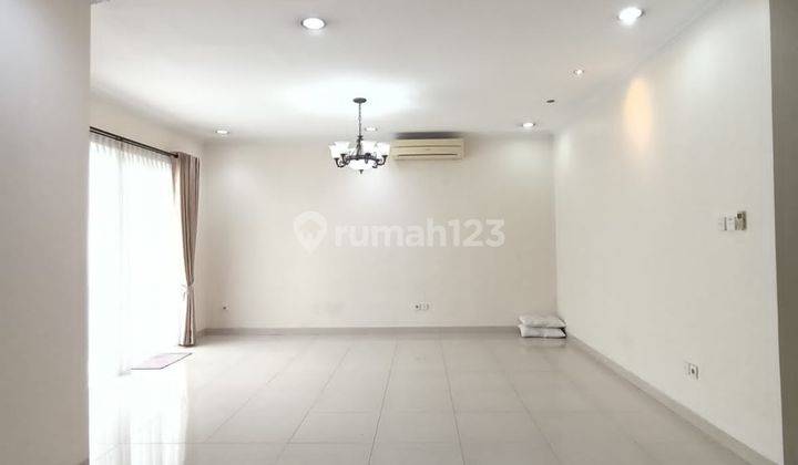 FOR RENT HOUSE - COCOK UNTUK KANTOR ATAU RUMAH TINGGAL.  7