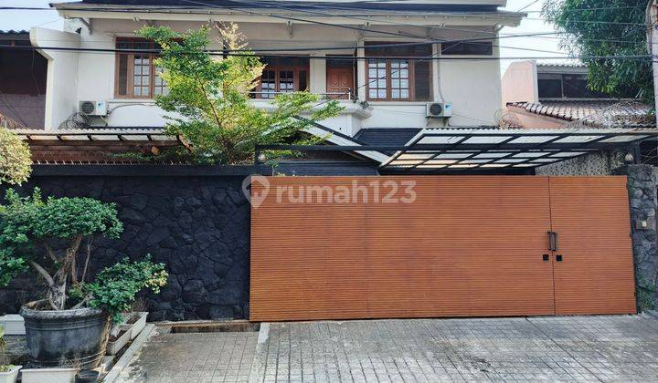 DISEWA RUMAH BISA UNTUK KANTOR DAN JUGA NYAMAN UNTUK TEMPAT TINGGAL 2