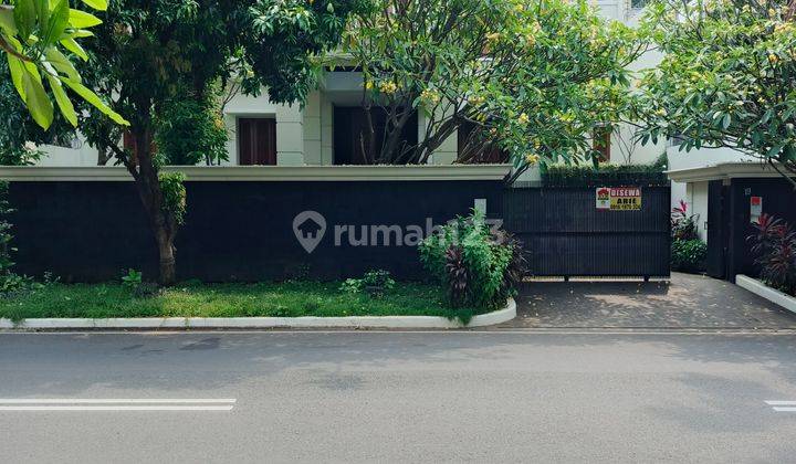 FOR RENT LUXURY SINGLE HOUSE IN PONDOK INDAH 2