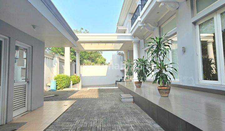 Classic House Kemang Dalam Jakarta Selatan 2