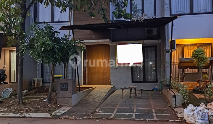 Rumah Mewah 4 Kt di Delta Cinere