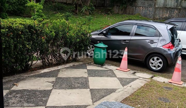 Rumah 1.5 Lantai Atap Baja Ringan Konstruksi Bagus 2