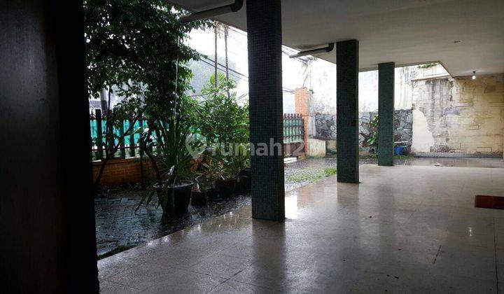 Rumah 2 Lantai Uf di Jl Proklamasi,menteng Lok Strtgs 2