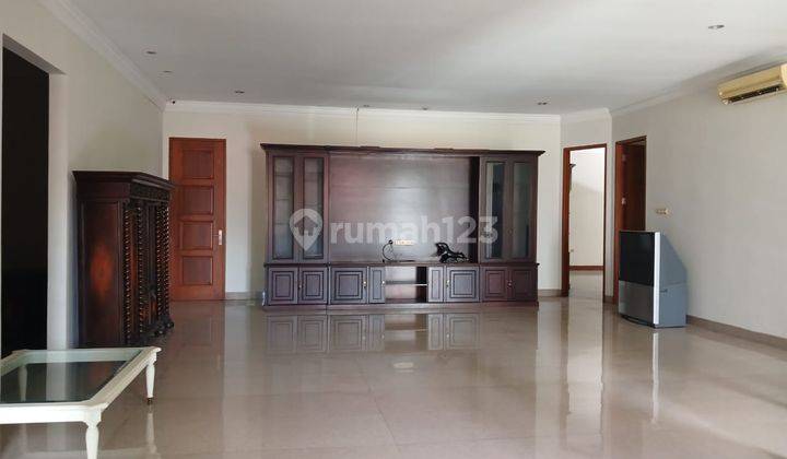 Rumah Bagus 2lt SHM di Patra Kuningan, Jakarta Selatan 1